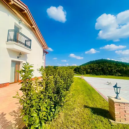 Δωμάτια σε οικογενειακή κατοικία Csigevar Birtok 2