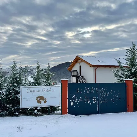 Csigevar Birtok 2 בית אירוח *